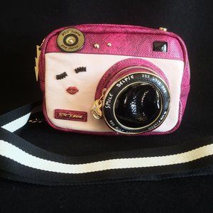 Betsey Johnson Close-Up Camera Crossbody Purse - Pink - Excellent Condition